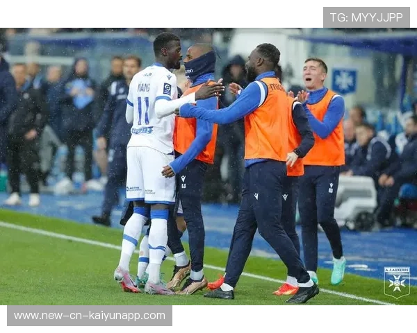 亚眠主场被图卢兹逼平，双方战成平局，亚眠对图卢兹