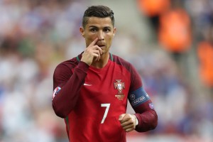 开云集团中国官网-NBA最震撼逆转战，绝对不能错过！，nba历史大逆转