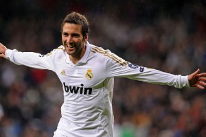 kaiyun网站-NBA总冠军：掘金、凯尔特人、雄鹿谁能最终夺冠？，nba总决赛雄鹿再夺总冠军